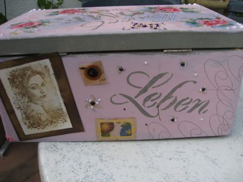 Box im Shabby-Vintage-Look