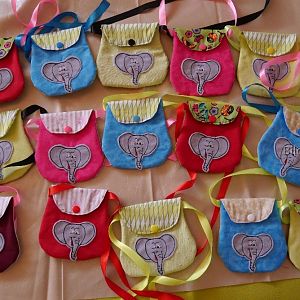 kleine Täschchen mit Elefanten