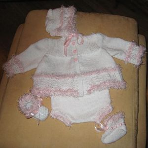 Garnitur für ein Baby oder eine Reborn-Puppe