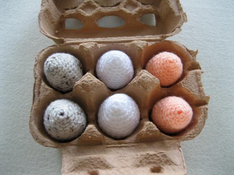 Gehäkelte Eier für den Kaufladen