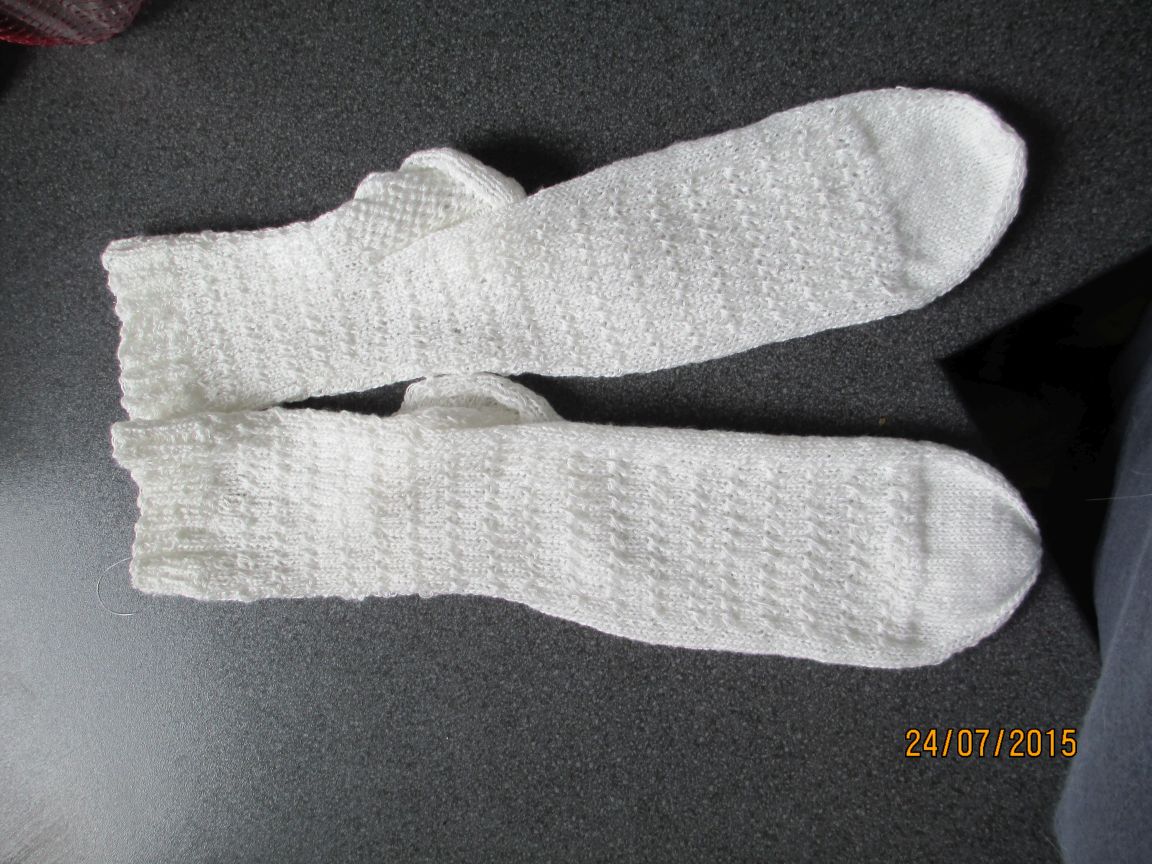 Socken, stricken, dreifädiges Garn